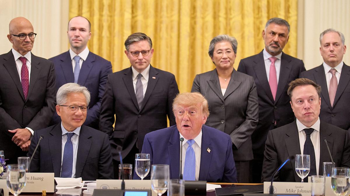 Trump and Major Tech Leaders Sign Voluntary AI Safety Accord at White House