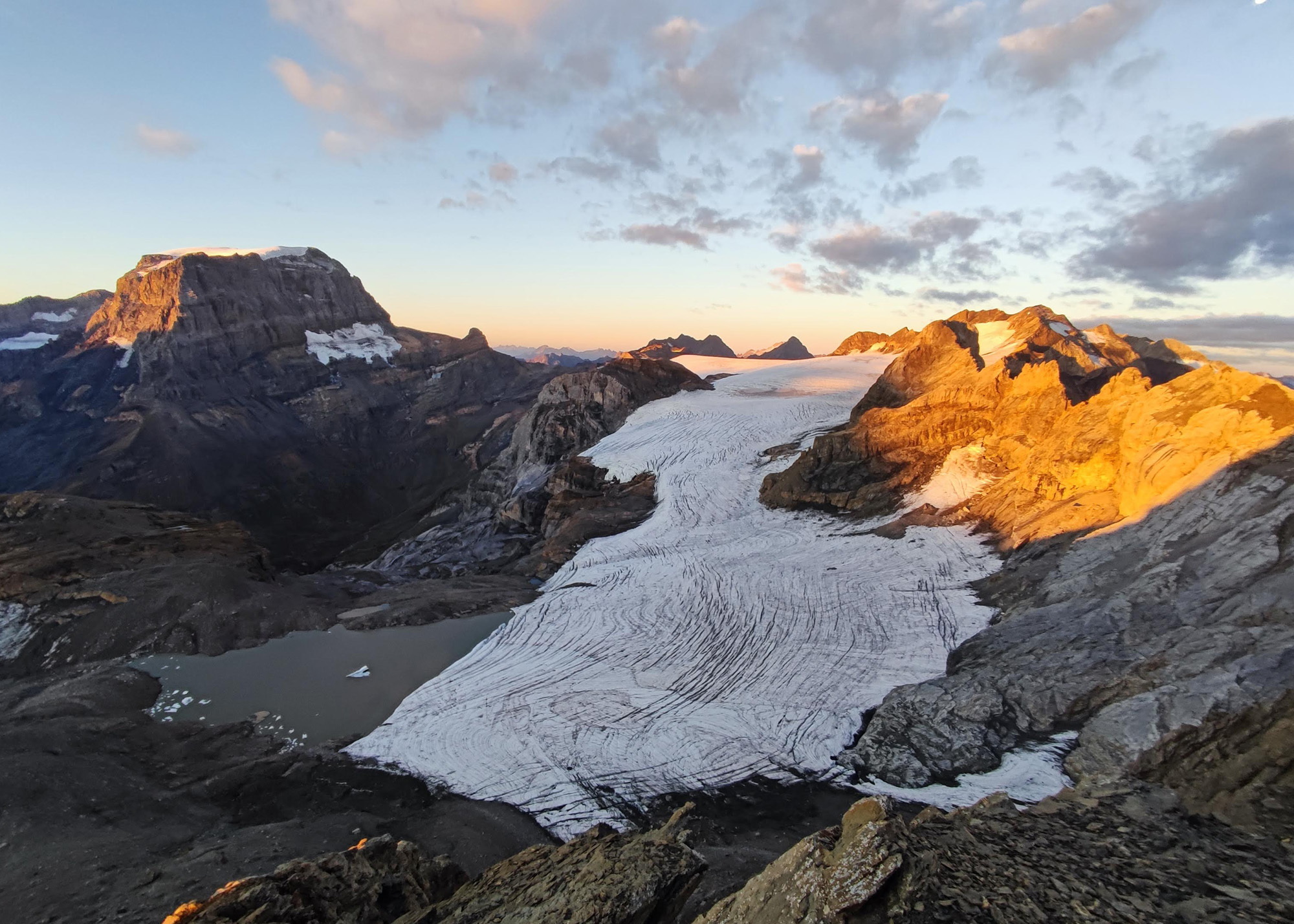 Swiss Glaciers Lose Record Ice in 2026 Amid Extreme Heat and Low Snowfall