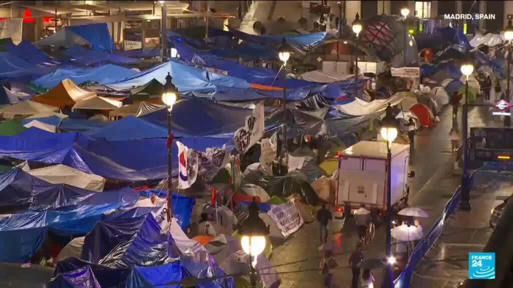 Spanish Parliament Rejects Government Housing Decrees Amid Widespread Protests