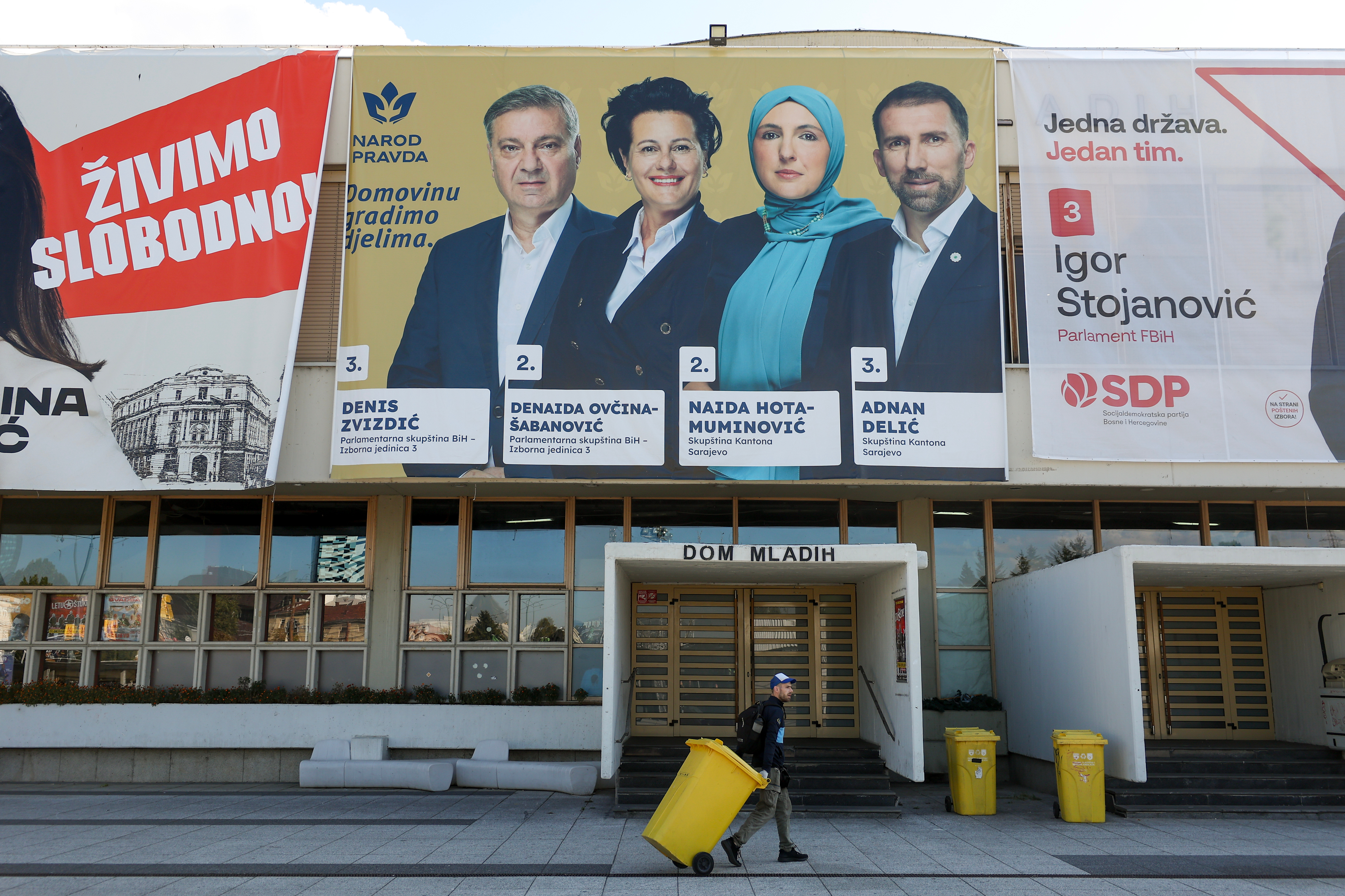 Bosnia-Herzegovina Holds General Elections Amid Ethnic Tensions and EU Uncertainty