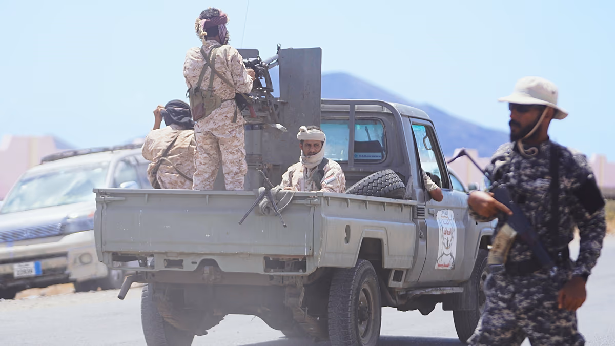 Yemeni Forces Claim Red Sea Gains as Houthis Attack Saudi Targets