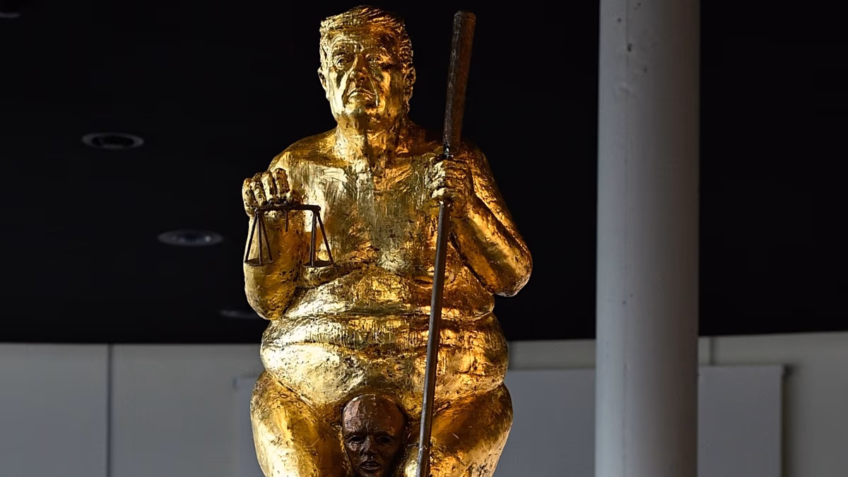 Gilded Naked Trump Statue Draws Attention at European Parliament in Strasbourg