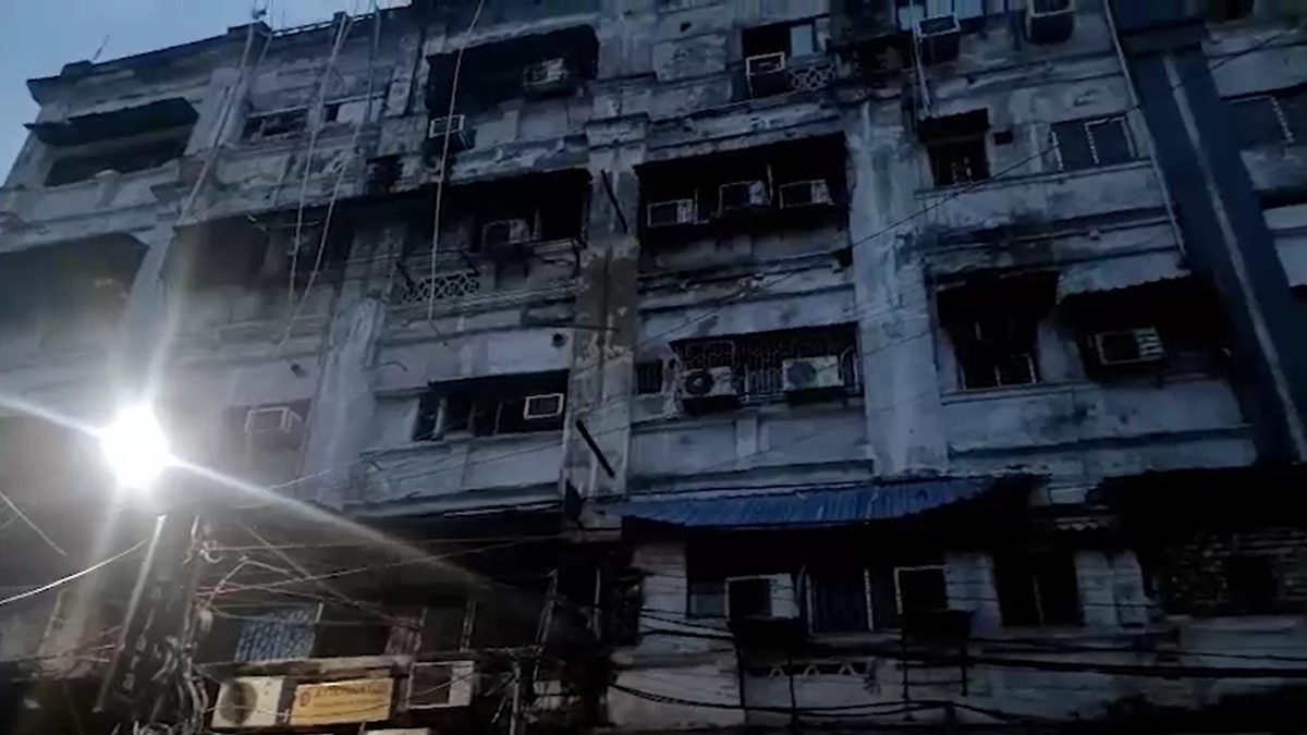 Kolkata Hotel Fire Kills Nine, Triggers Massive Safety Crackdown