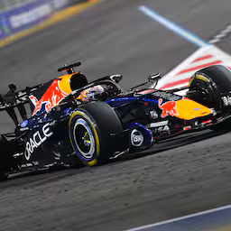 Max Verstappen wins first Singapore Grand Prix as Antonelli extends advantage
