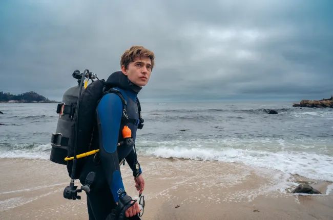Whalefall Reviews Split Over Austin Abrams and Josh Brolin's Survival Thriller
