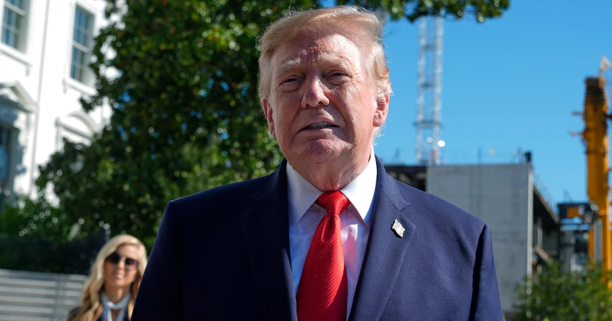 Judge Blocks Trump's White House Media Ban as Administration Appeals