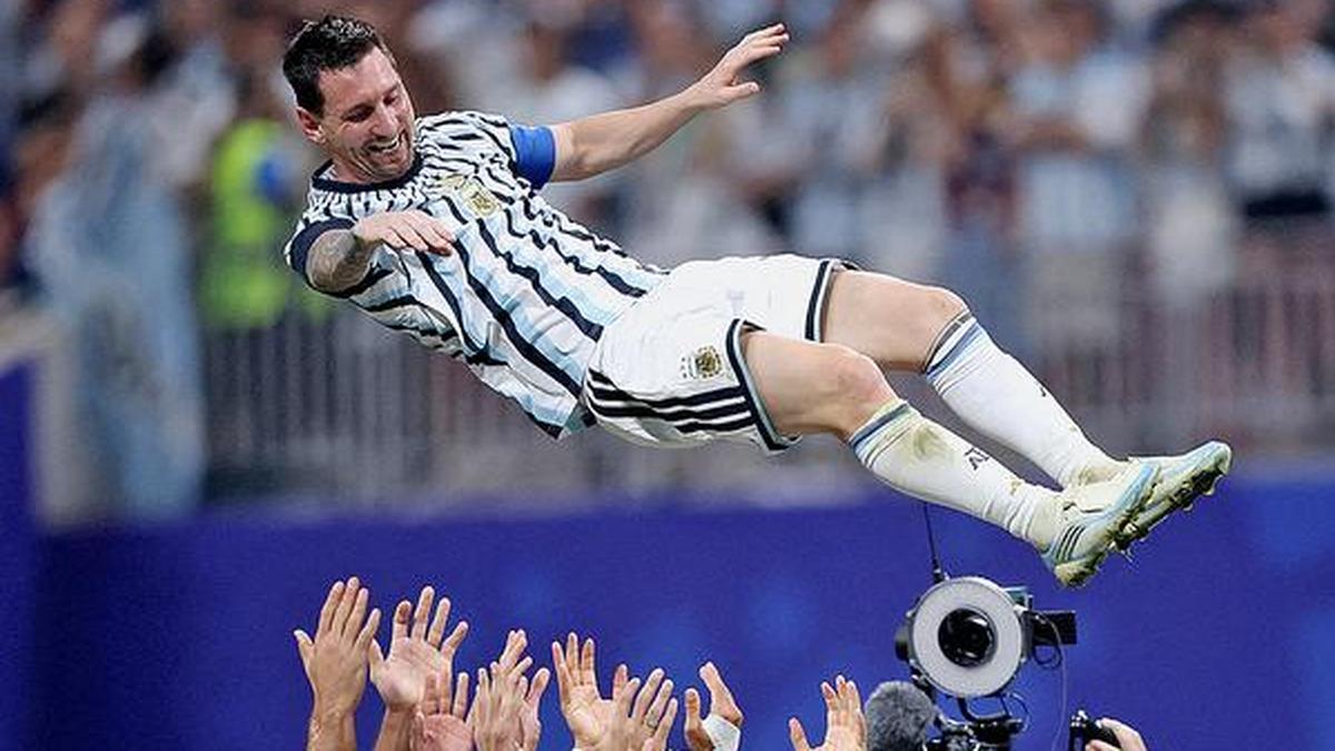 Lionel Messi Announces Retirement from Argentina National Team After 21 Years