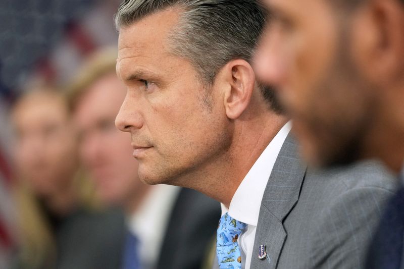 Hegseth Meets Netanyahu in Israel to Discuss Iran Ahead of Elections
