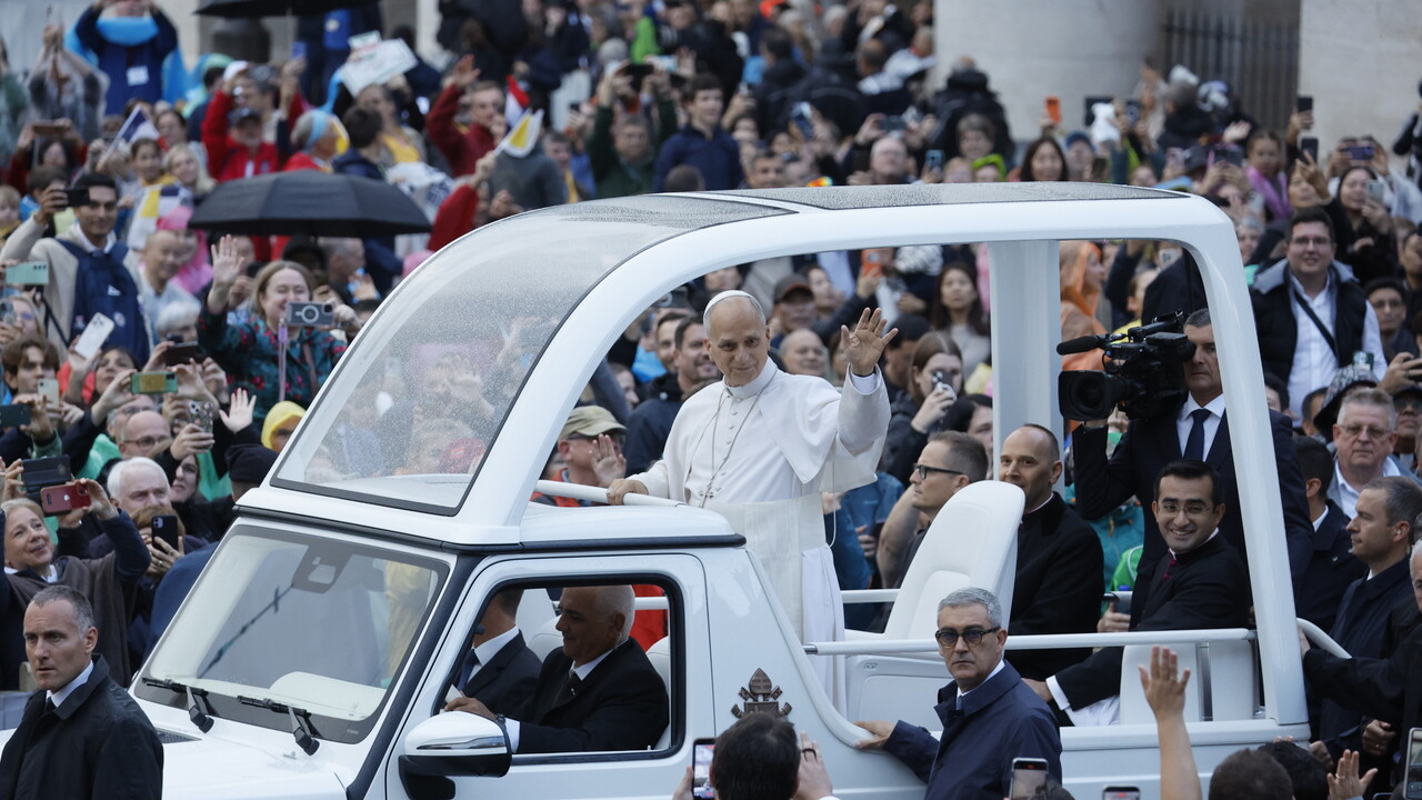 Pope Leo XIV Resumes General Audiences Eight Days After Lung Surgery