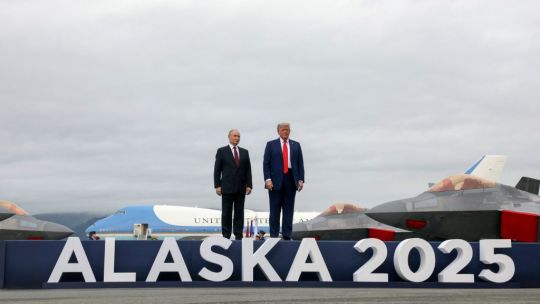 Trump Eases Russian Energy Sanctions as Peace Push Meets Fresh Attacks