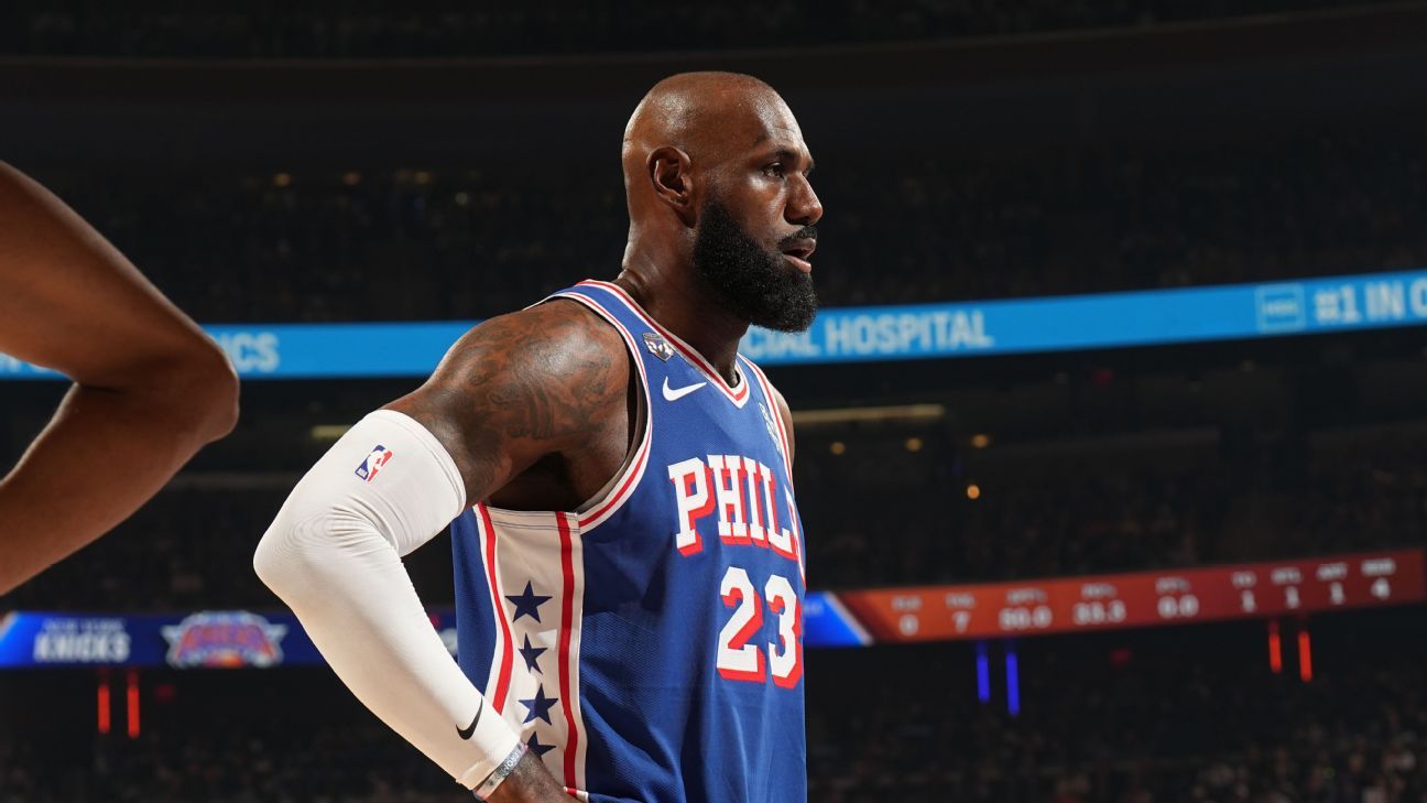 LeBron James Responds After Trump Criticizes His National Anthem Conduct