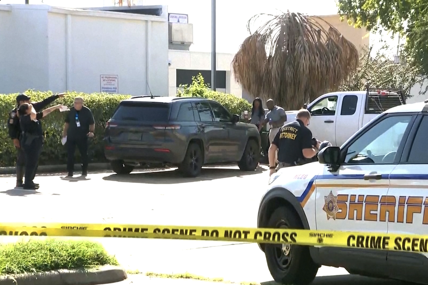 ICE officer indicted after allegedly striking Mexican worker with car in Houston