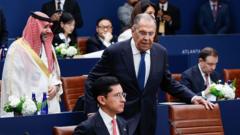 G20 Atlanta Meeting Drops Group Photo After European Objections to Lavrov
