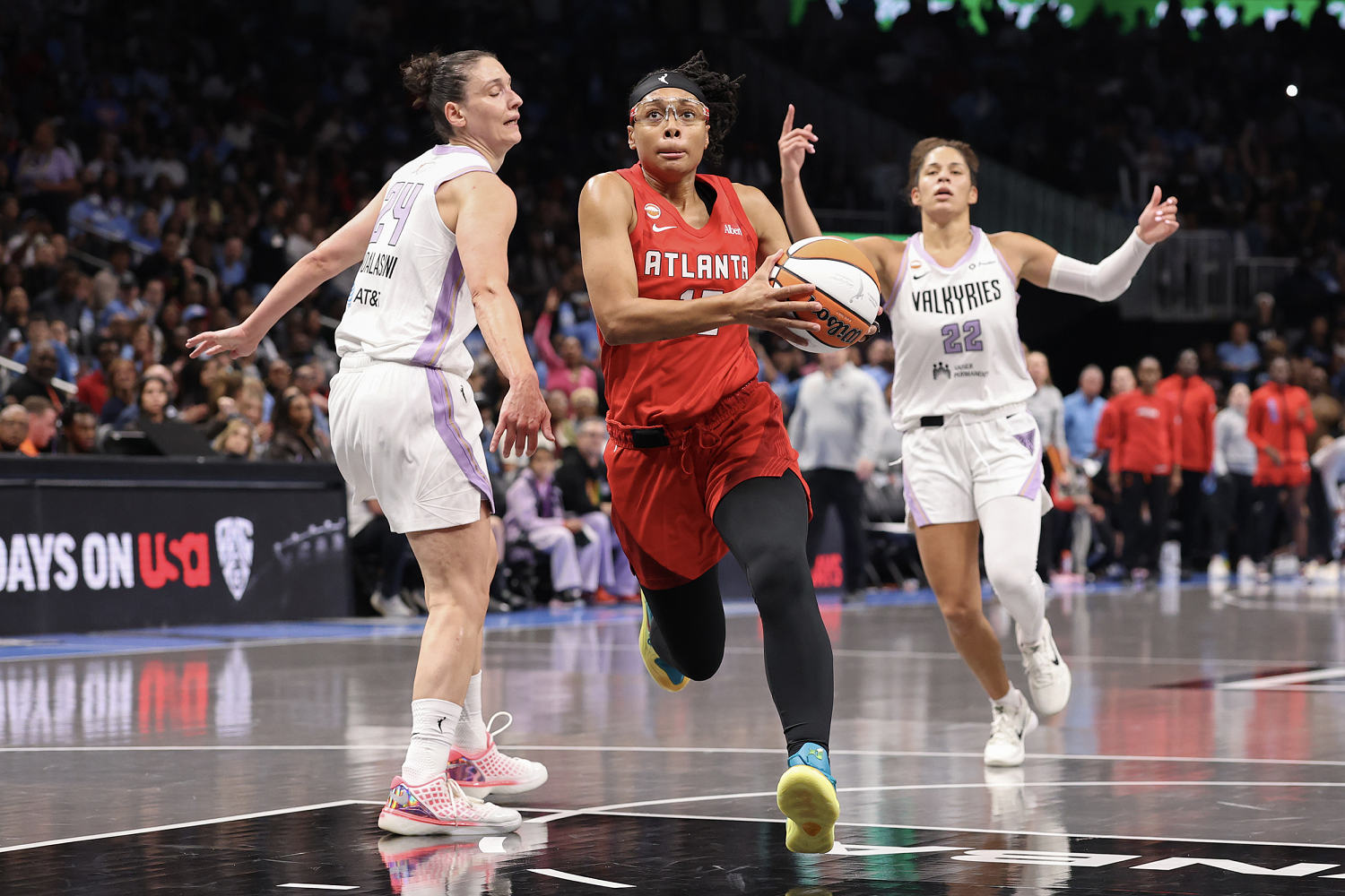 Dream and Valkyries face historic Game 7 in WNBA Finals