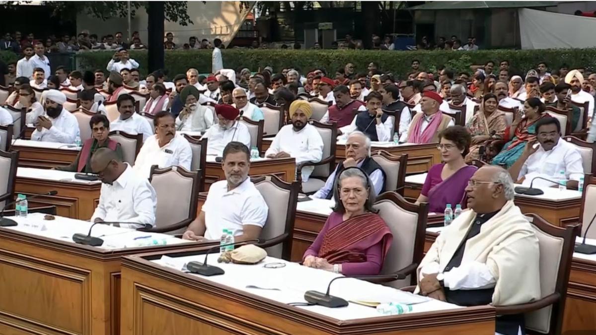INDIA Bloc Holds Symbolic Impeachment of CEC Gyanesh Kumar at Kharge's Residence