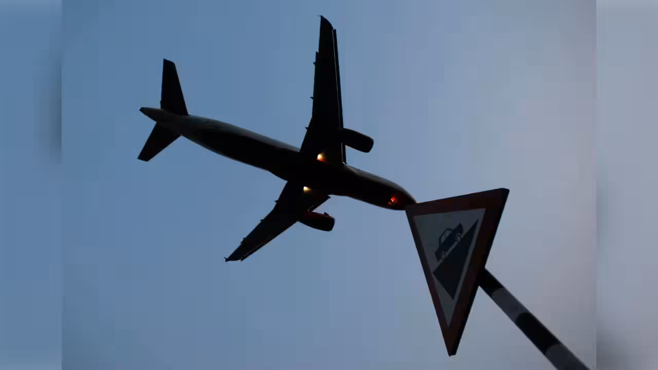 Two Air India Pilots Suspended After Failing Preliminary Drug Tests Post-Flight Incident