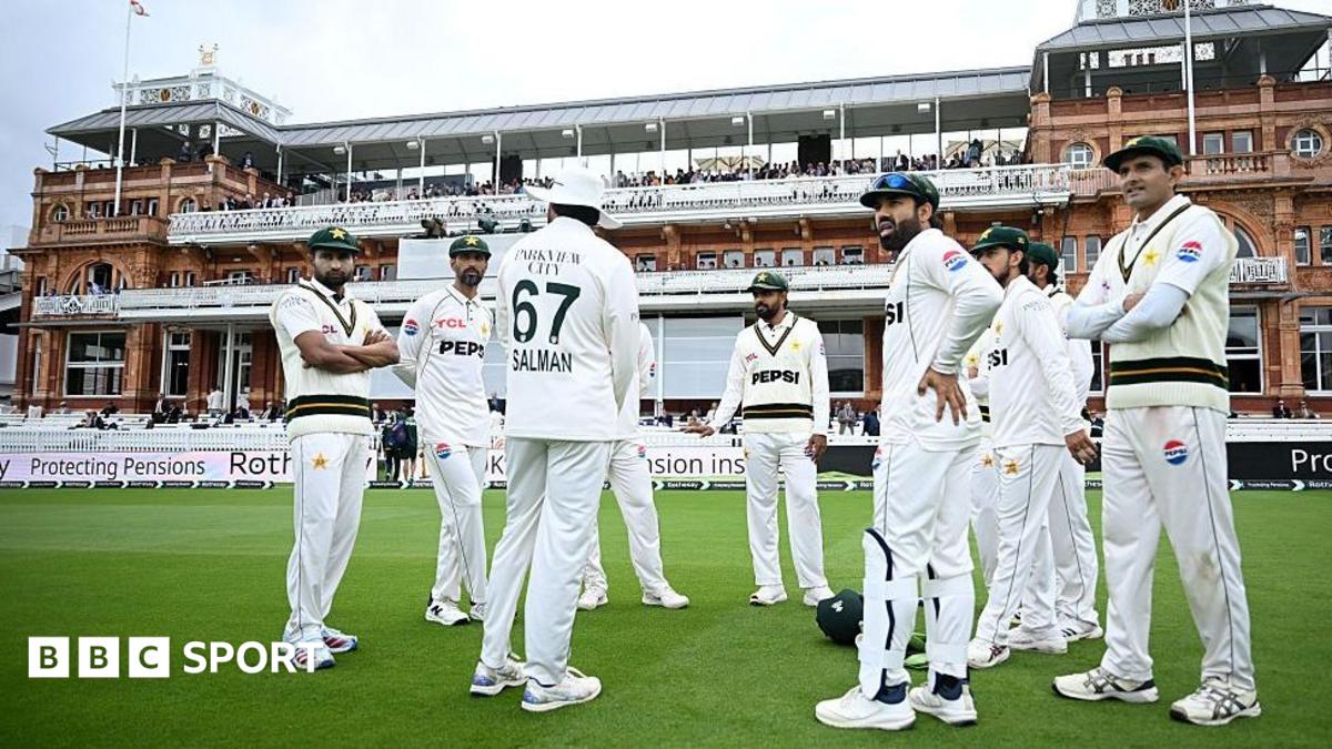 Pakistan Drops Seven Players, Sacks Head Coach and Selector After England Defeat