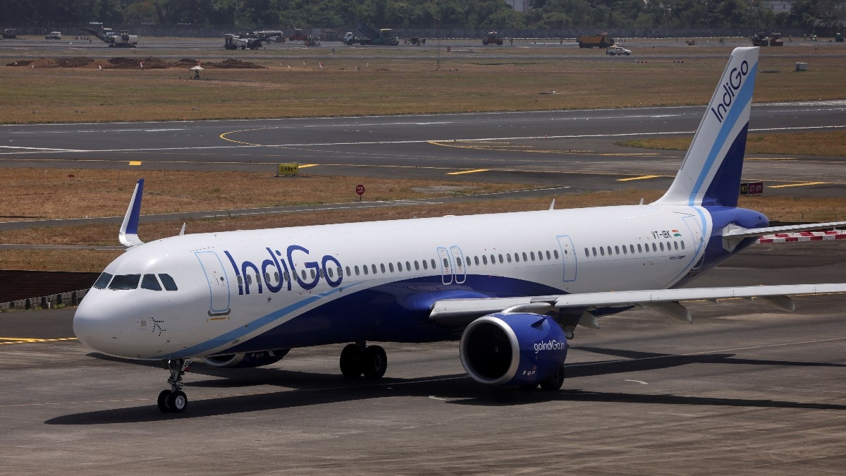 IndiGo Flight 6E 2102 Returns to Goa After Mid-Air Engine Failure