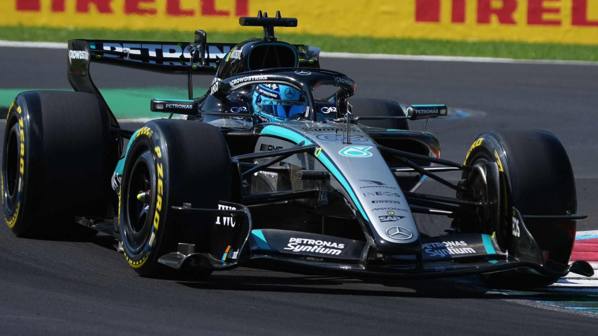 Mercedes and Ferrari Lead Practice at 2026 F1 Italian Grand Prix in Monza