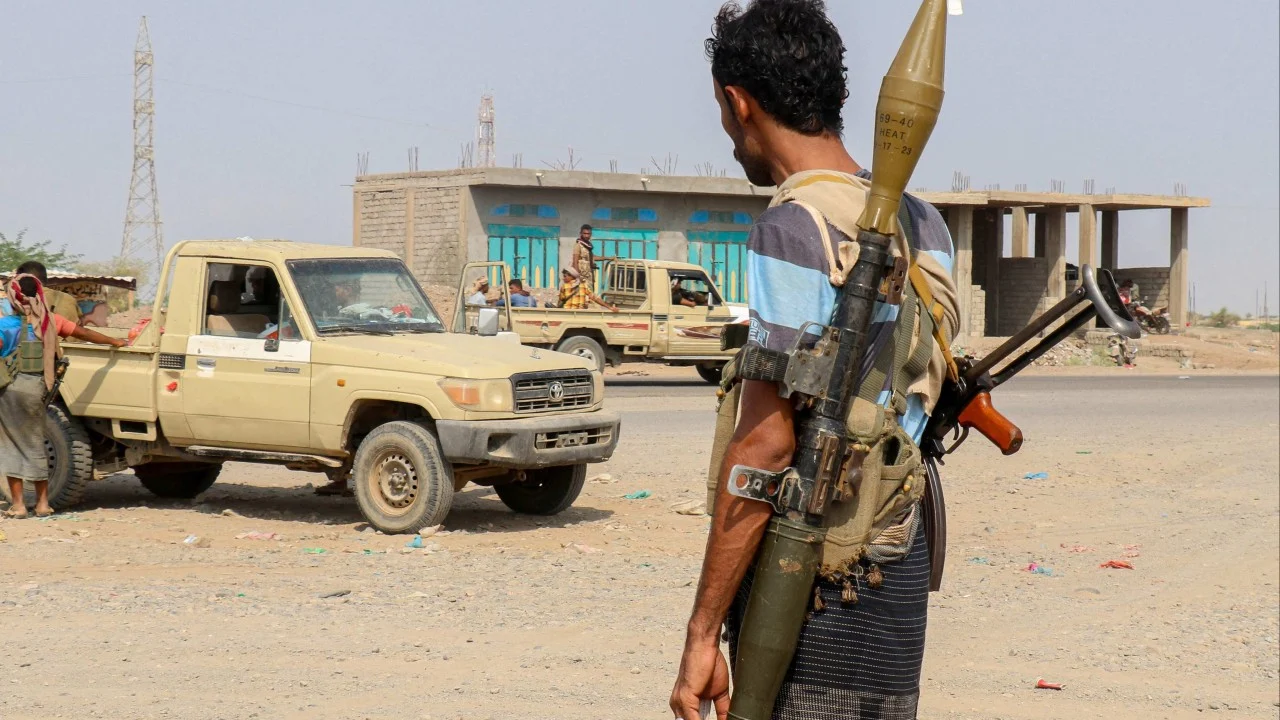 More Than 300 Killed as Houthis and Yemeni Forces Clash Near Red Sea