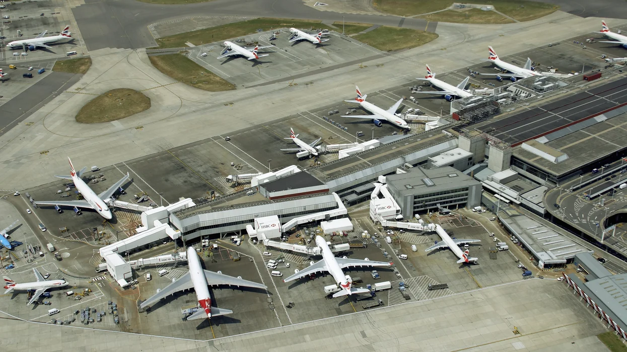 Technical Failure in UK Air Traffic Control Causes Major Flight Disruptions