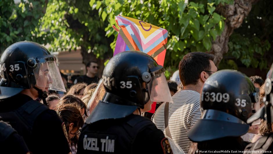 Turkish Police Raid LGBTQ+ Groups and Venues, Detaining Over 160 People