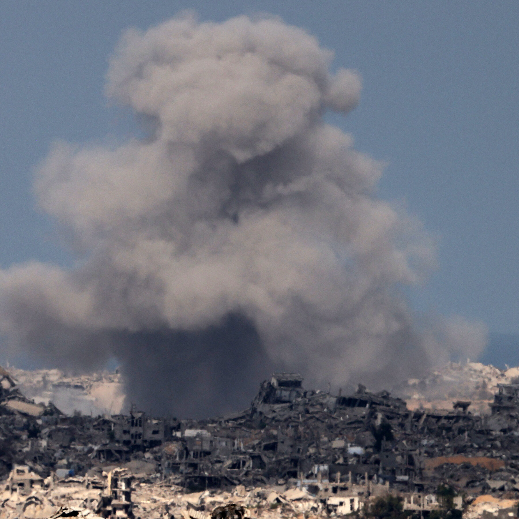 Trump Administration Approves $2.8 Billion Sale of 40,000 Bombs to Israel
