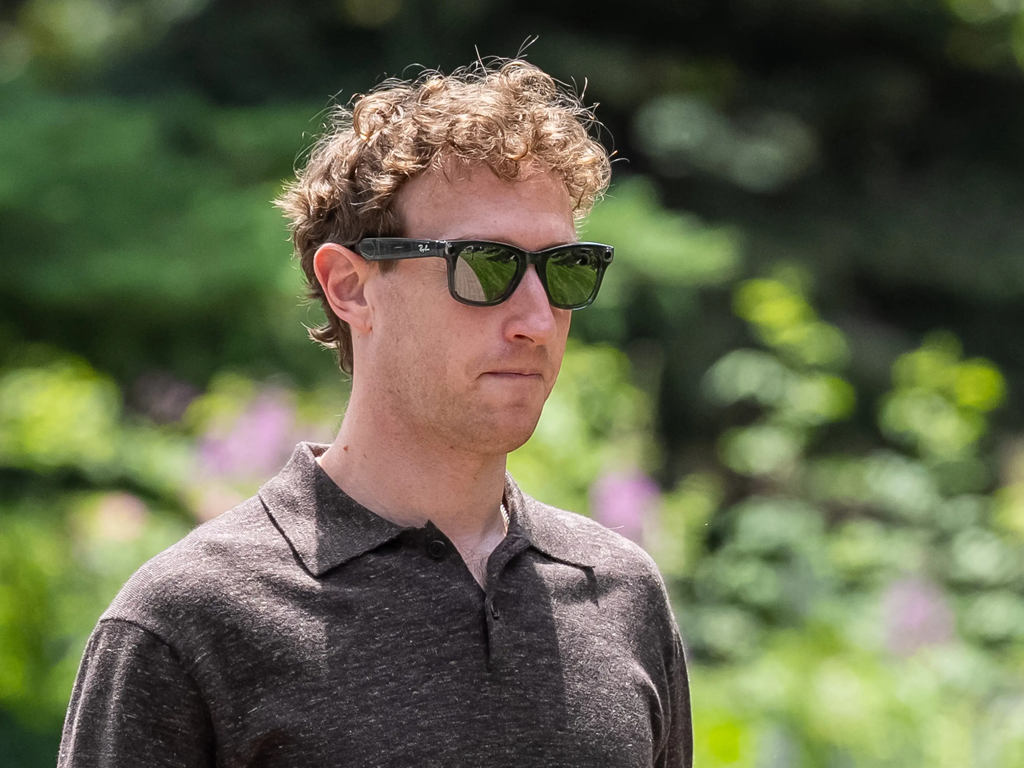 Zuckerberg Rejects AI Slowdown, Insists Labs Have Safety Incentives