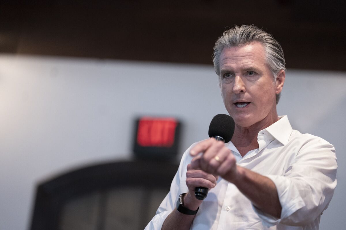 California Governor Orders AI Safety Review and Proposes Industry 'Kill Switch'