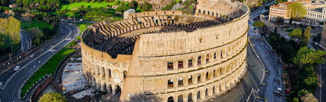 22-Year-Old Worker Dies After 10-Meter Fall at Rome's Colosseum