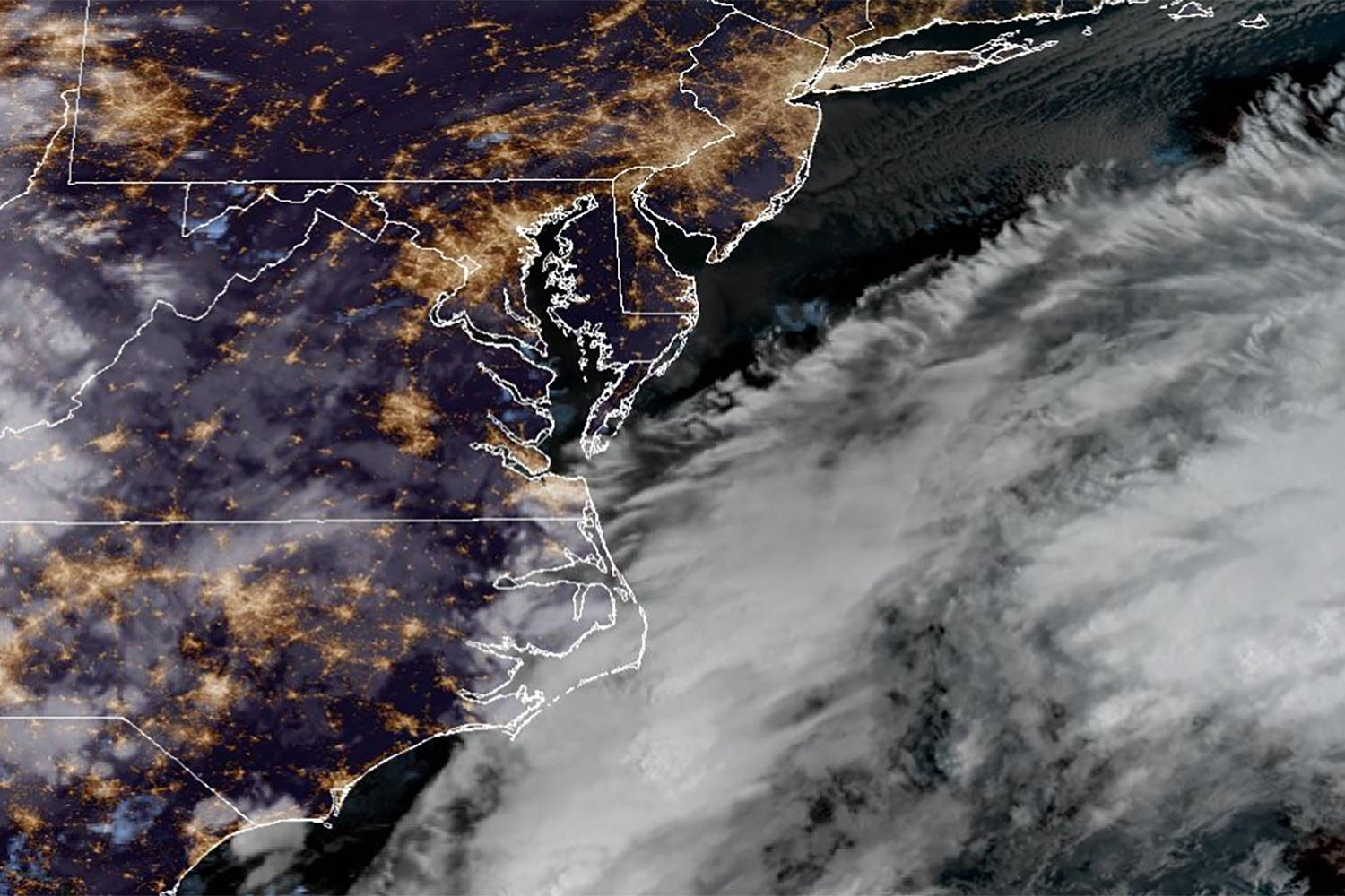 Early Season Nor'easter Set to Batter US East Coast With Rain and Wind