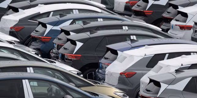 VW and Audi Recall Nearly One Million Cars in Germany Over Steering Fault