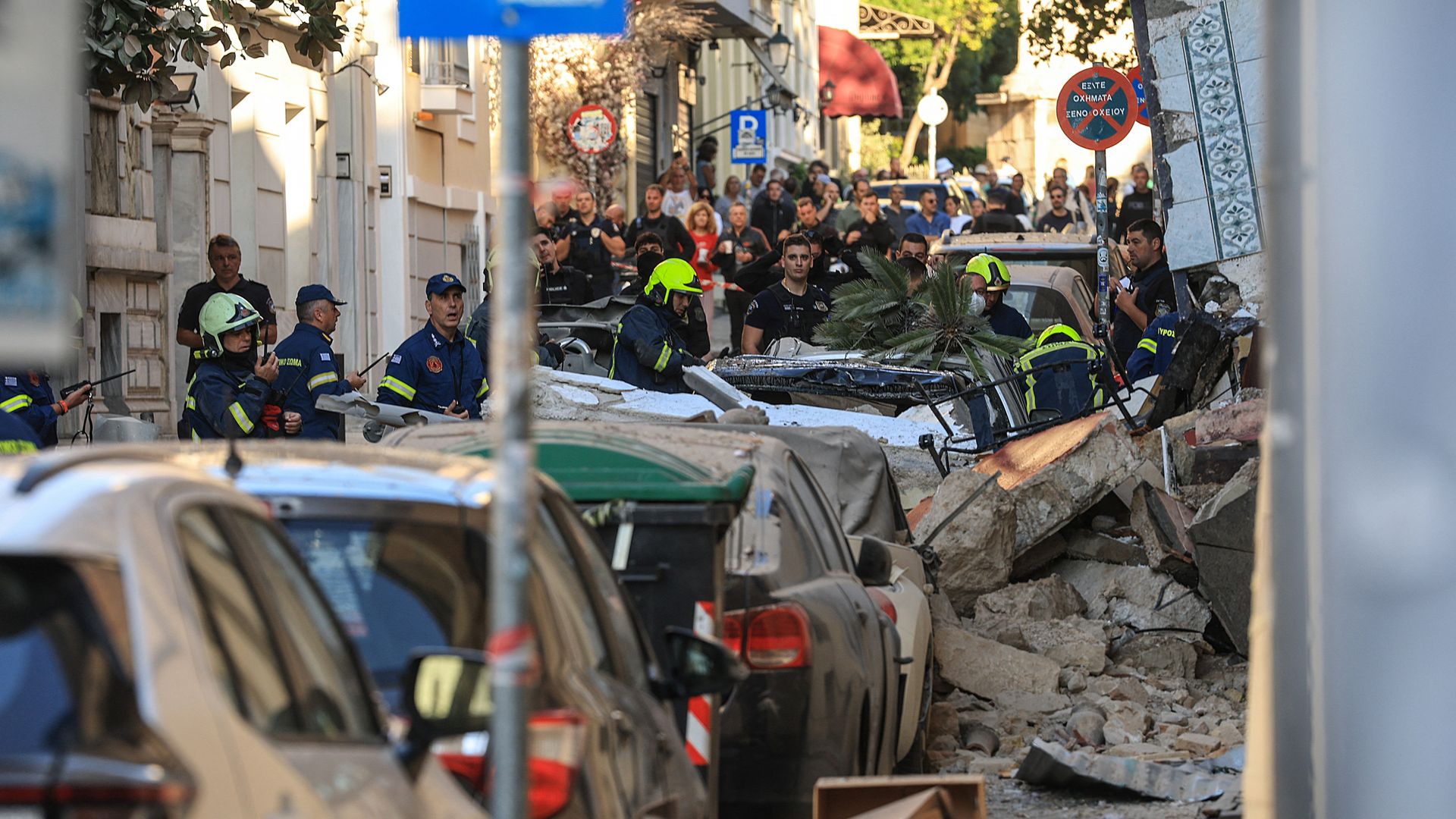 At Least Two Dead, Four Missing After Athens Tourist District Explosion